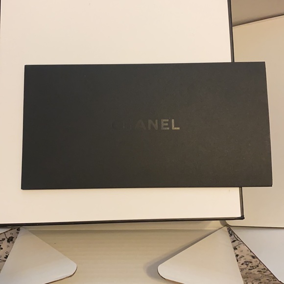 SALE❗️Authentic Chanel Box & Receipt Holder - Picture 8 of 9